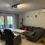 別荘 Na Morenowym Wzgorzu, Nad Jeziorem