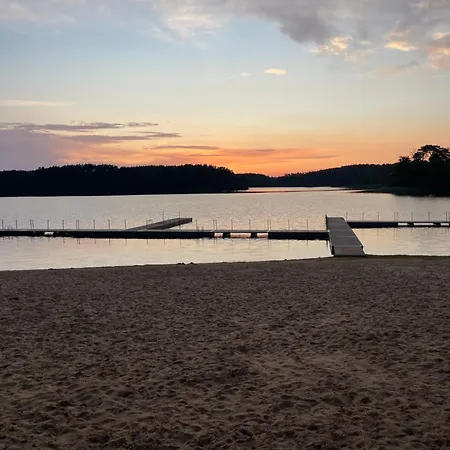 Na Morenowym Wzgórzu, Nad Jeziorem Сasa de vacaciones Mierzyn (Greater Poland)